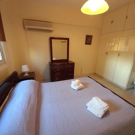 2 Bedroom Apartment Near Finikoudes Larnaca Zewnętrze zdjęcie