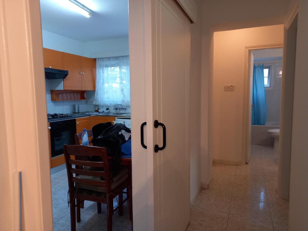 2 Bedroom Apartment Near Finikoudes Larnaca Zewnętrze zdjęcie
