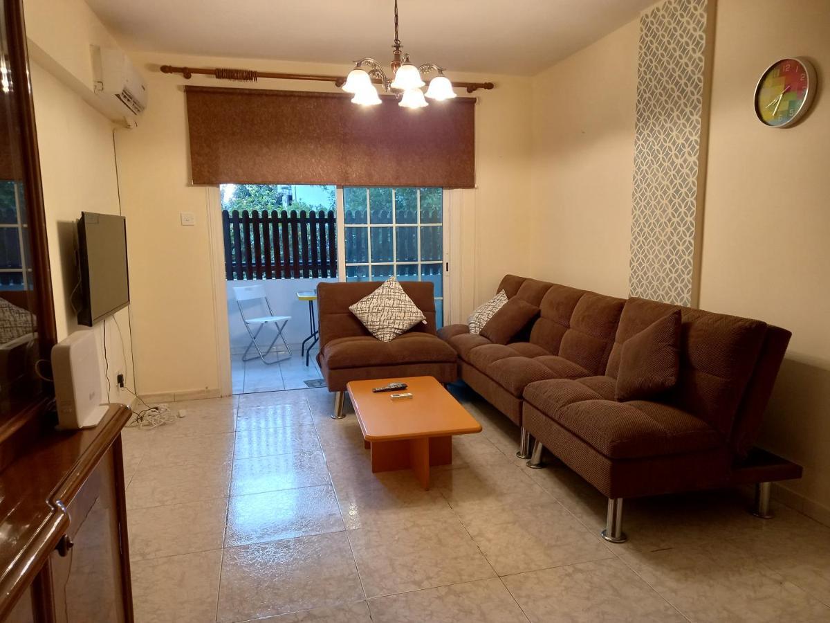 2 Bedroom Apartment Near Finikoudes Larnaca Zewnętrze zdjęcie
